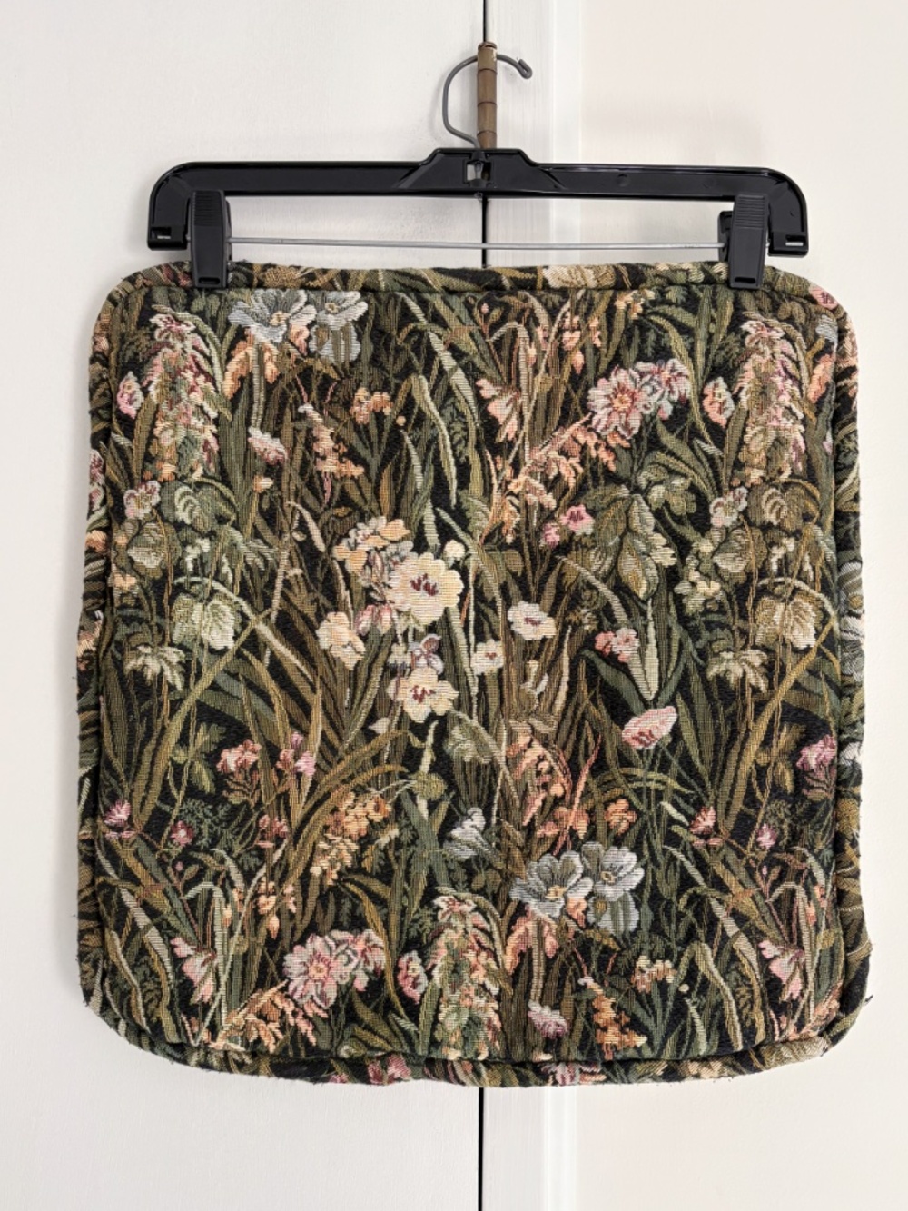 VTG Floral Tapestry Pillow Cover
